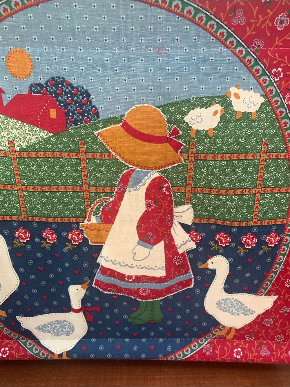 Vintage Grandmacore Cottage Core Girl with Geese Folding Sewing Yarn Caddy EUC - Picture 14 of 14
